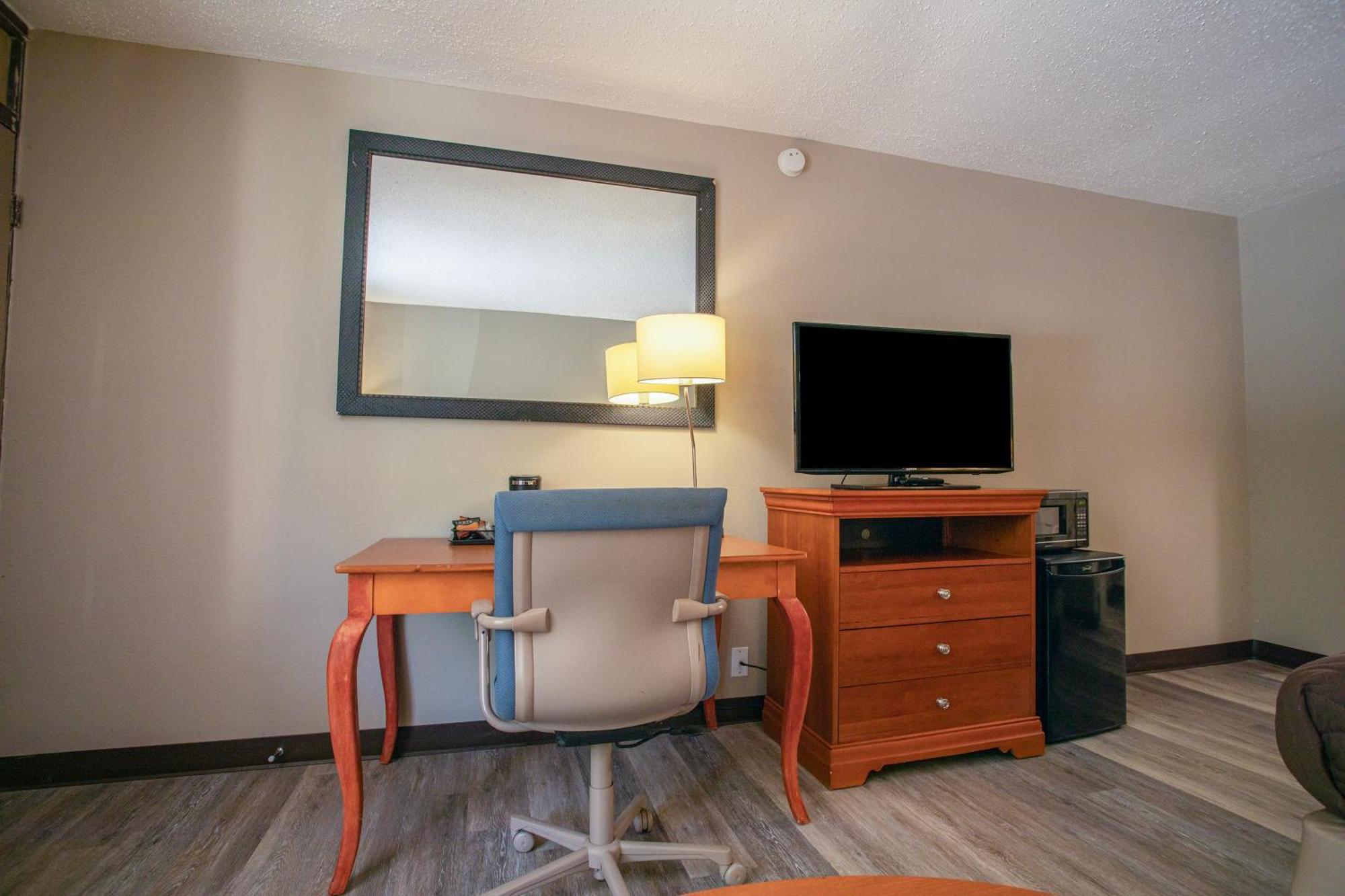 Hotel Oyo East I 40